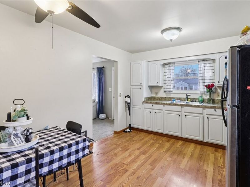 2688 Meadow Drive, Akron, OH 44312 Photo 11