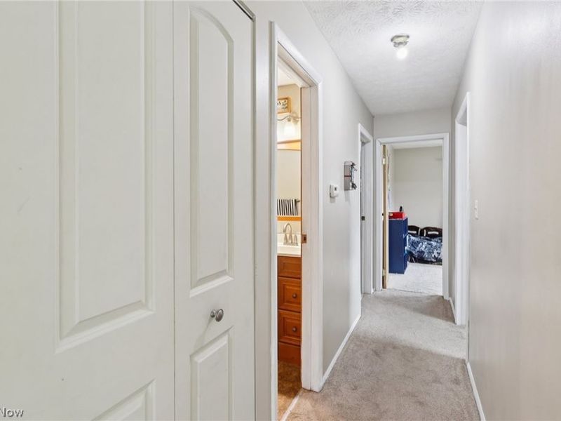 2688 Meadow Drive, Akron, OH 44312 Photo 13