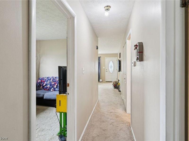 2688 Meadow Drive, Akron, OH 44312 Photo 23