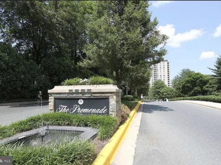 5225 Pooks Hill Road, Unit 620/622S, Bethesda, MD 20814 Main Photo