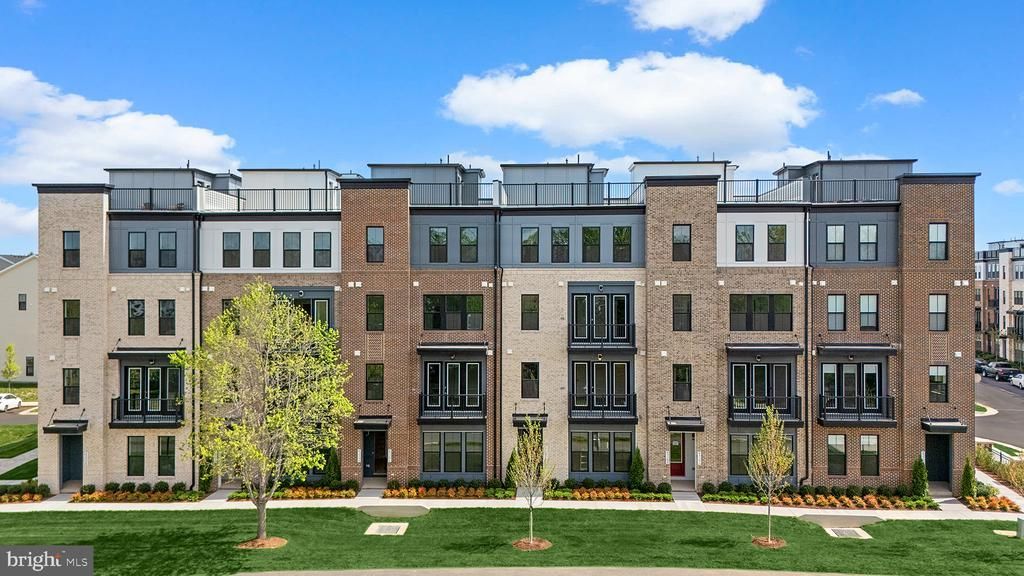 43298 Farringdon Square, Unit HOMESITE 2, Broadlands, VA 20148 Main Photo