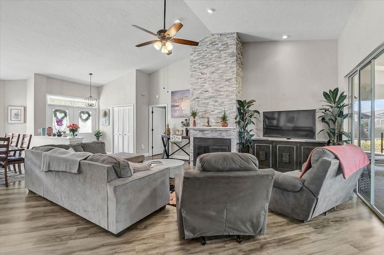 4427 Highland Oaks Circle, Sarasota, FL 34235 Photo