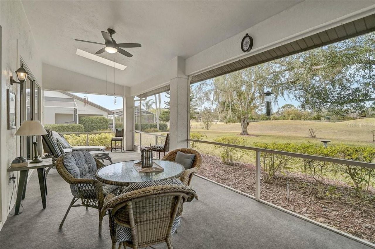 4427 Highland Oaks Circle, Sarasota, FL 34235 Photo