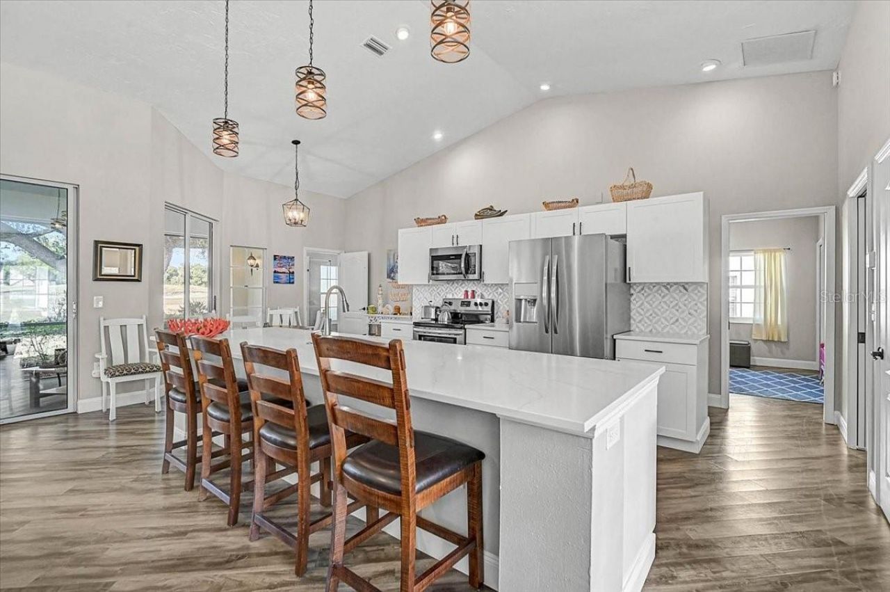 4427 Highland Oaks Circle, Sarasota, FL 34235 Photo