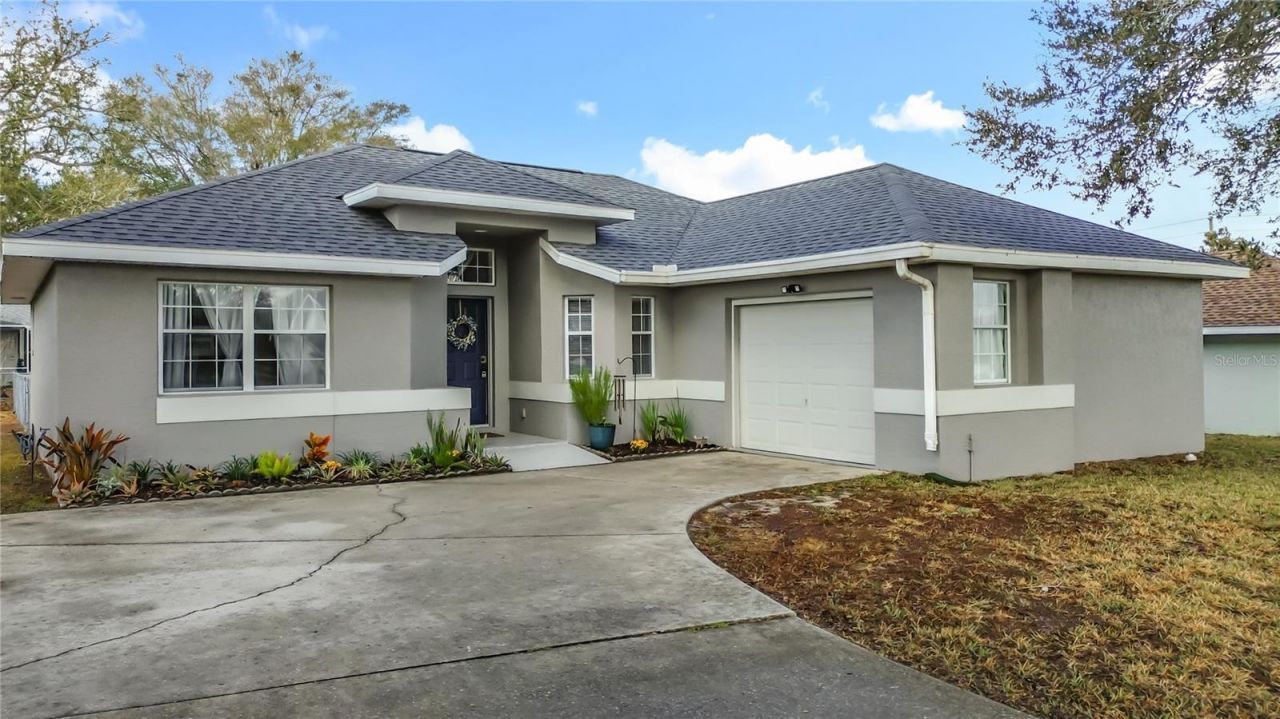 4360 N Mae West Way, Beverly Hills, FL 34465 Main Photo