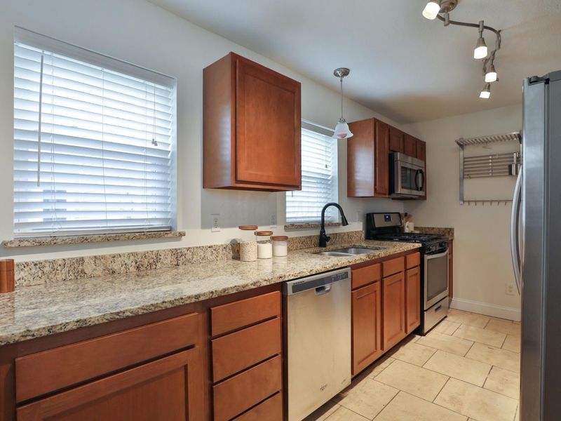 148 E Welch Avenue, Columbus, OH 43207 Photo 18