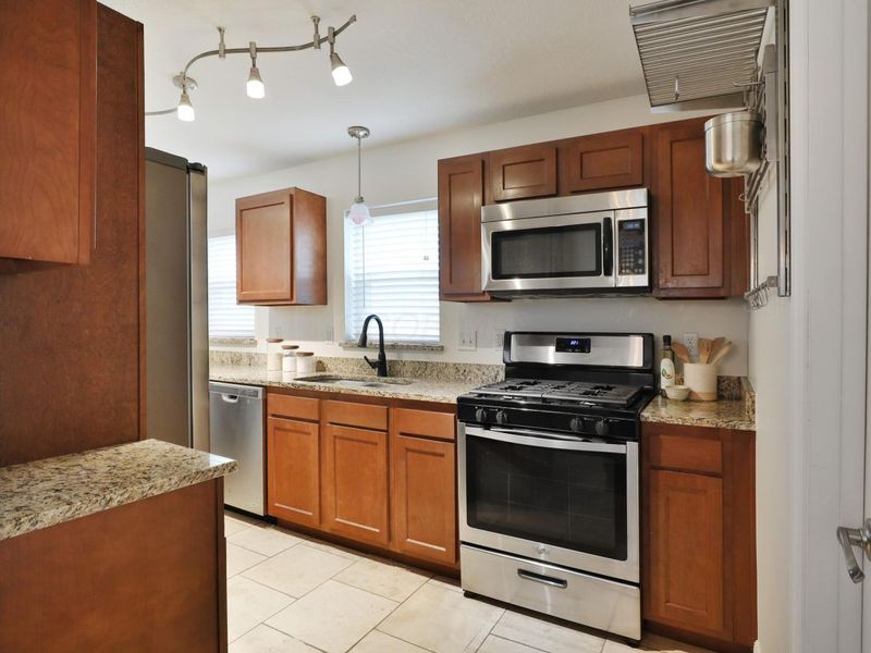 148 E Welch Avenue, Columbus, OH 43207 Photo 20