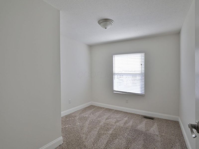 148 E Welch Avenue, Columbus, OH 43207 Photo 28