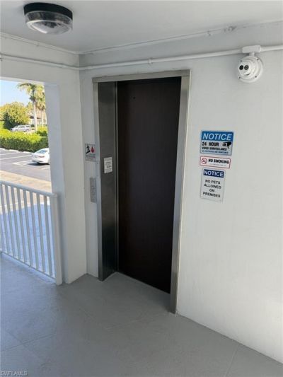 72 7th St S, Unit 108, Naples, FL 34102 Photo