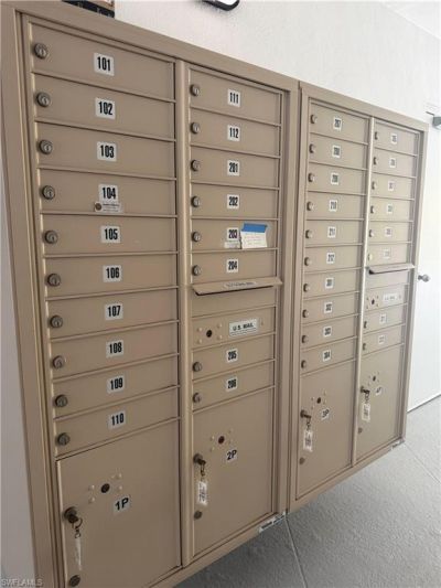 72 7th St S, Unit 108, Naples, FL 34102 Photo