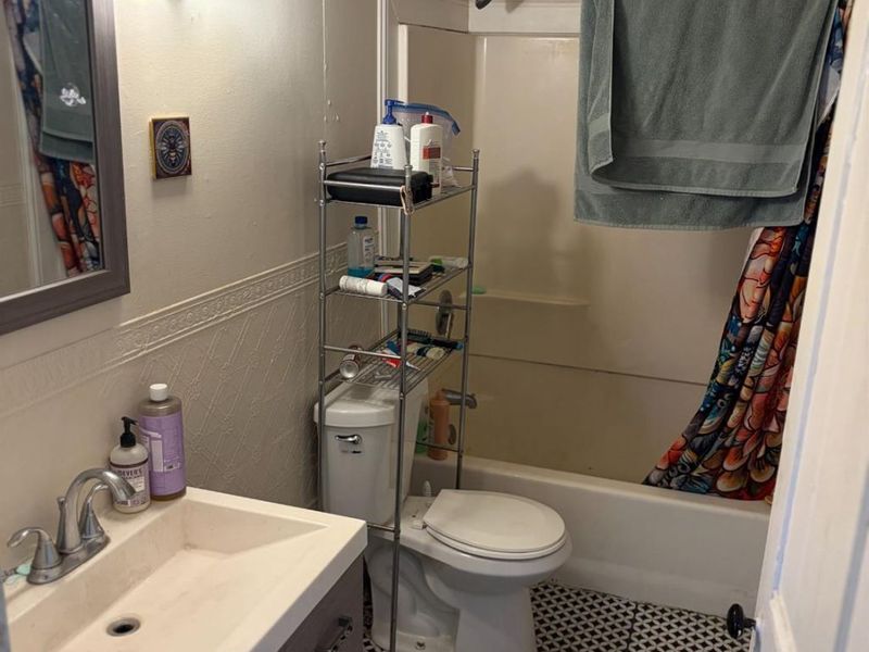 3027 Colerain Avenue, Cincinnati, OH 45225 Photo 14