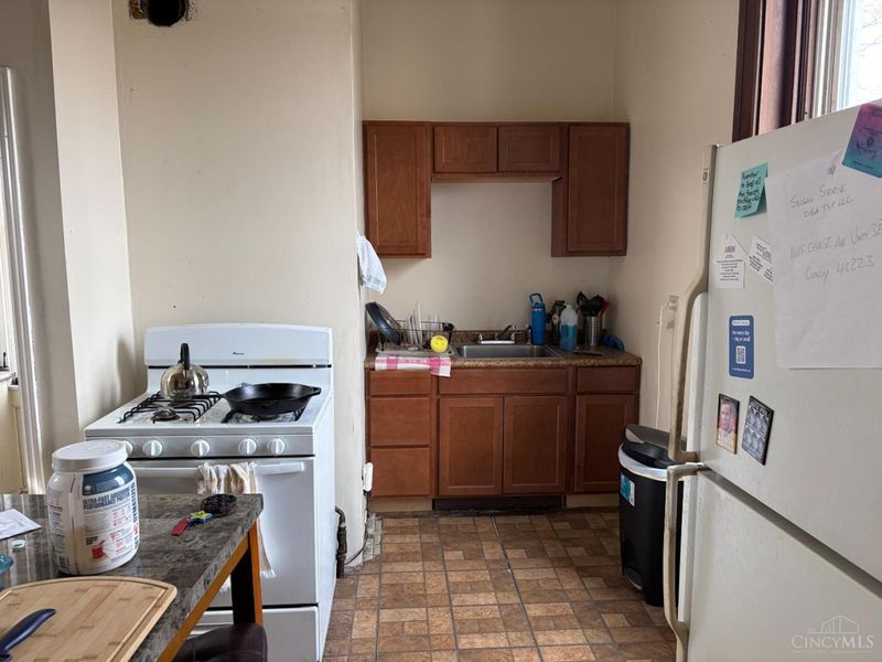 3027 Colerain Avenue, Cincinnati, OH 45225 Photo 33