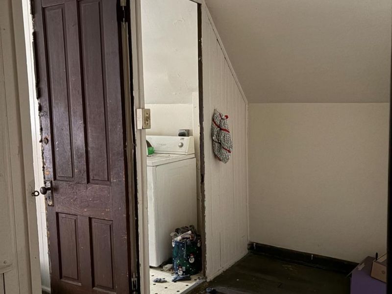 3027 Colerain Avenue, Cincinnati, OH 45225 Photo 43