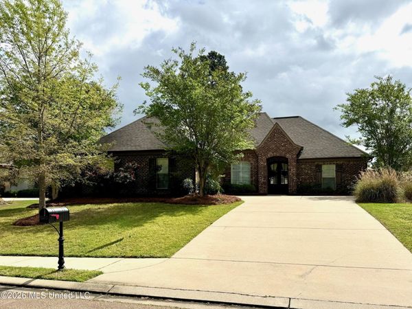 110 Tail Feather Drive, Madison, MS 39110