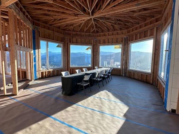 304 Country Club, Carmel Valley, CA 93924