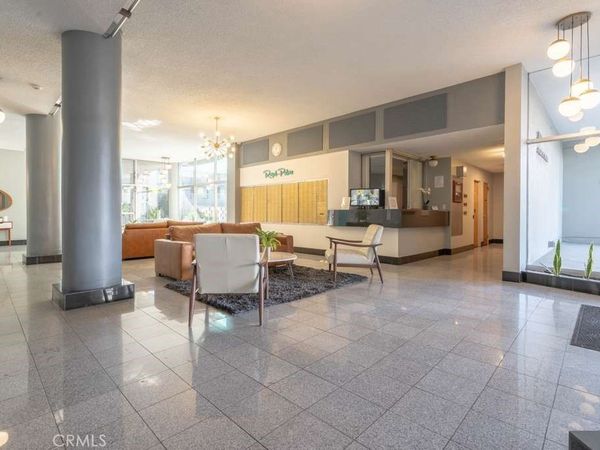 100 Atlantic, Unit 910, Long Beach, CA 90802