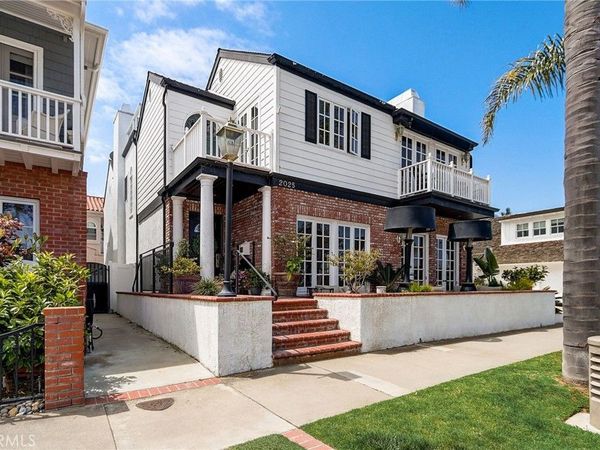 2025 E Balboa, Newport Beach, CA 92661