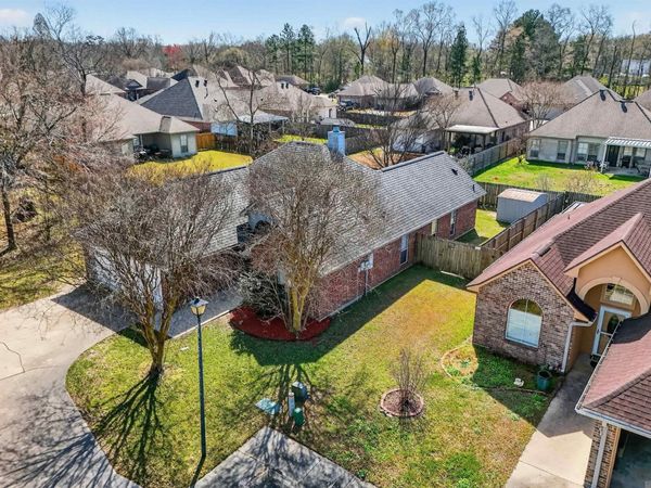 16366 Somersby, Baton Rouge, LA 70817