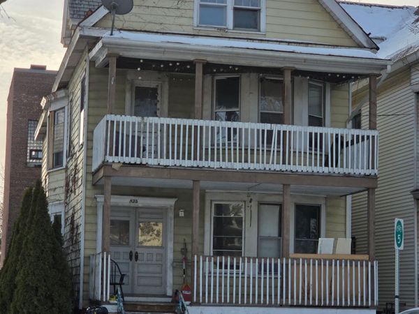 824 Madison Avenue, Albany, NY 12208
