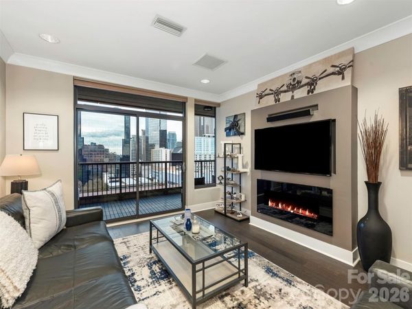 222 S Caldwell Street, Unit 1706, Charlotte, NC 28202