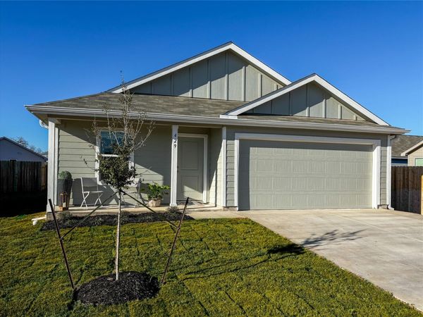 429 Monsoon DR, Lockhart, TX 78644