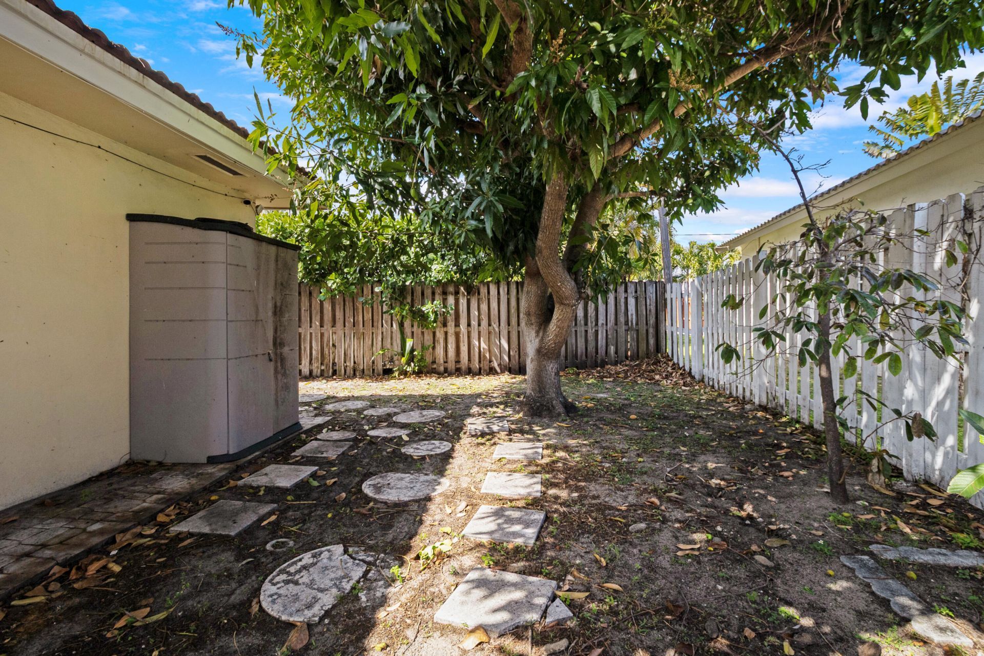 2129 NE 60th Street, Fort Lauderdale, FL 33308 Photo