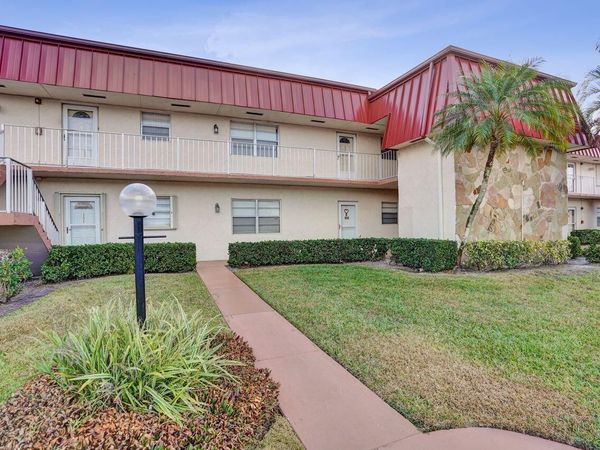 12014 Greenway Circle S, Unit 109, Royal Palm Beach, FL 33411