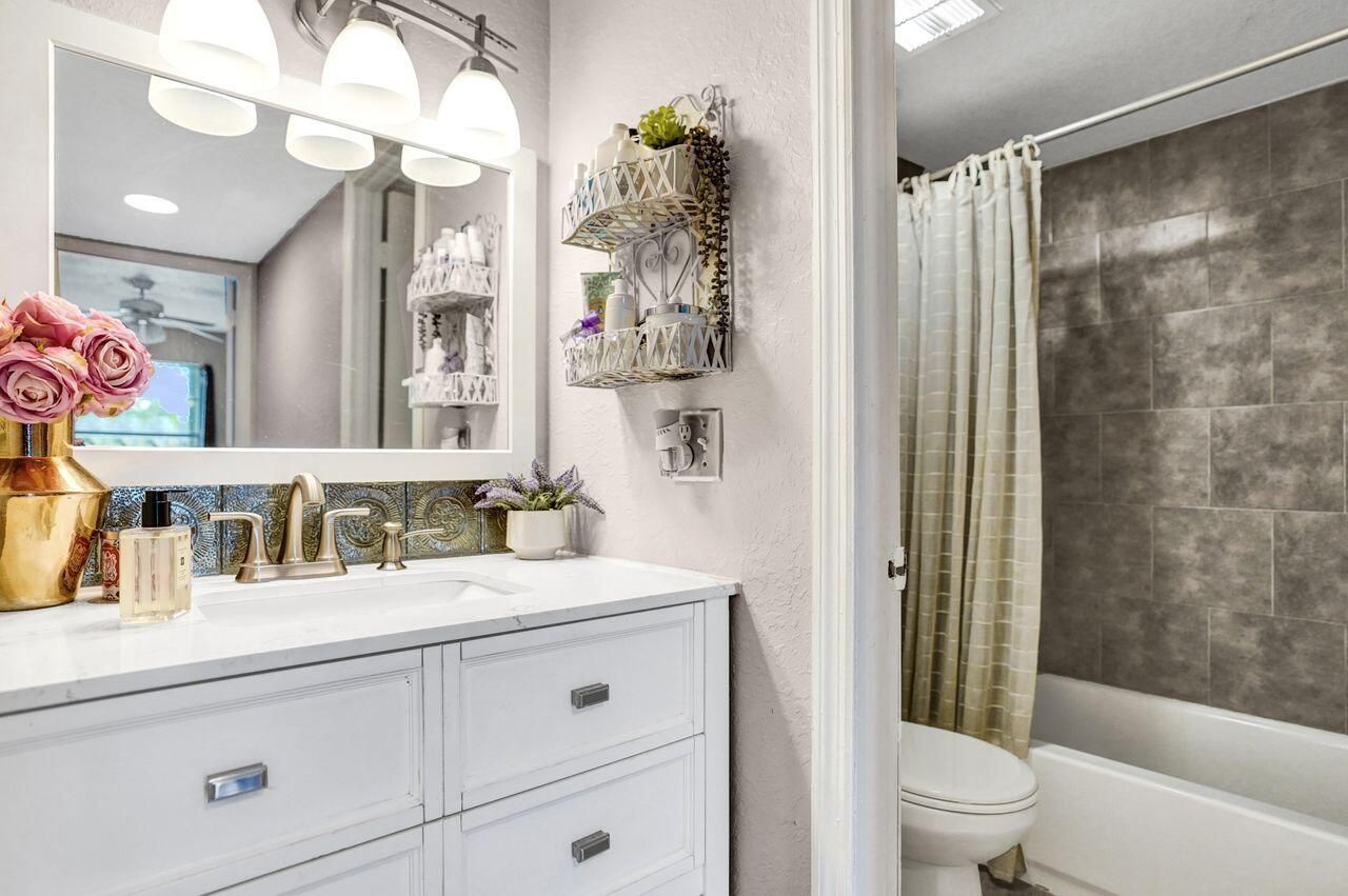 12014 Greenway Circle S, Unit 109, Royal Palm Beach, FL 33411 Photo