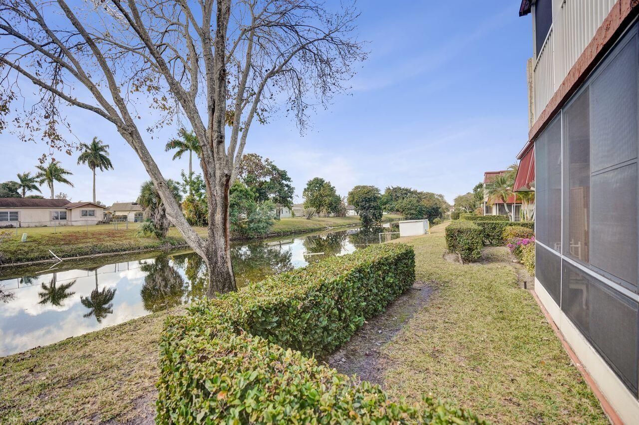 12014 Greenway Circle S, Unit 109, Royal Palm Beach, FL 33411 Photo