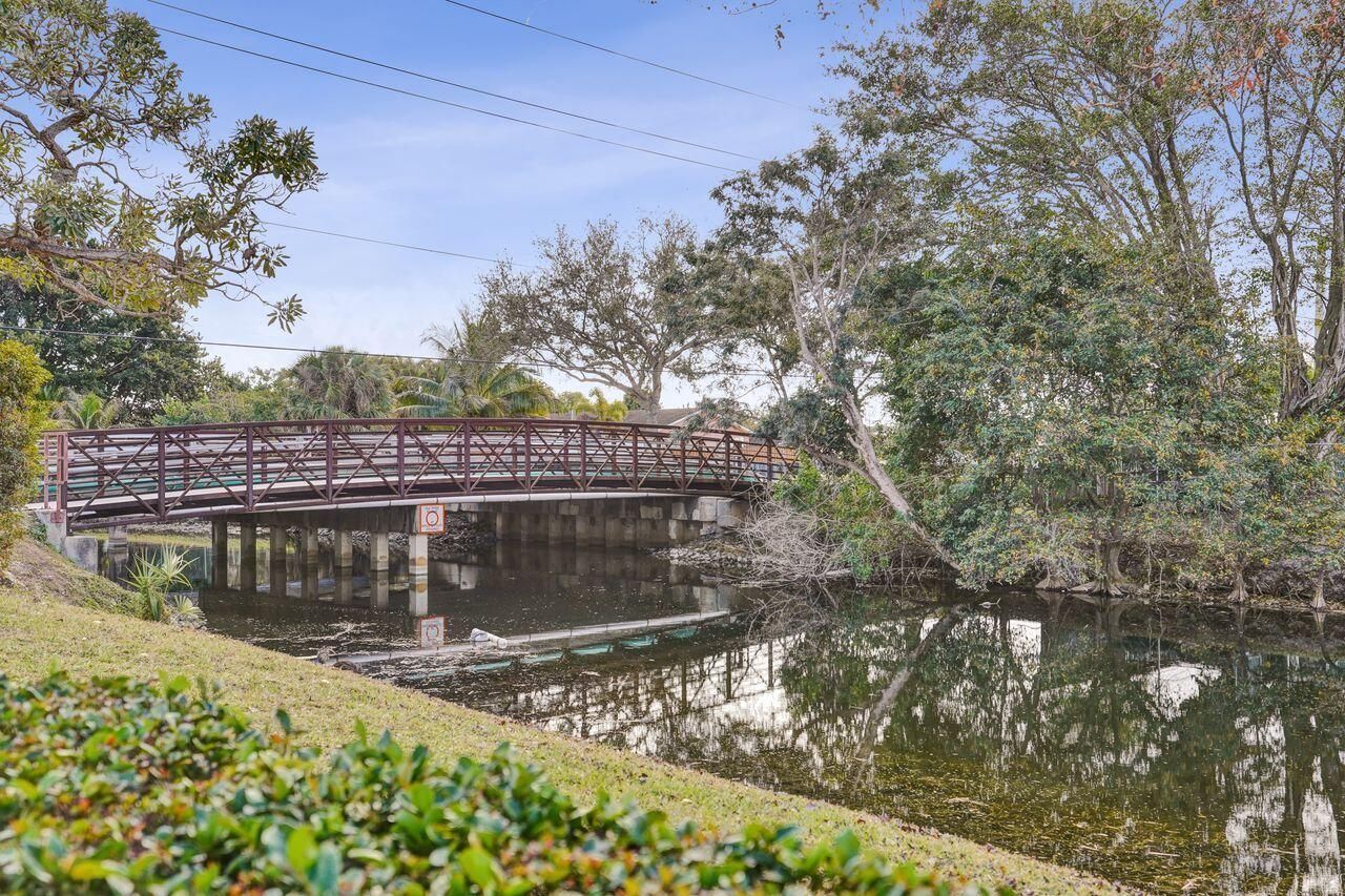 12014 Greenway Circle S, Unit 109, Royal Palm Beach, FL 33411 Photo