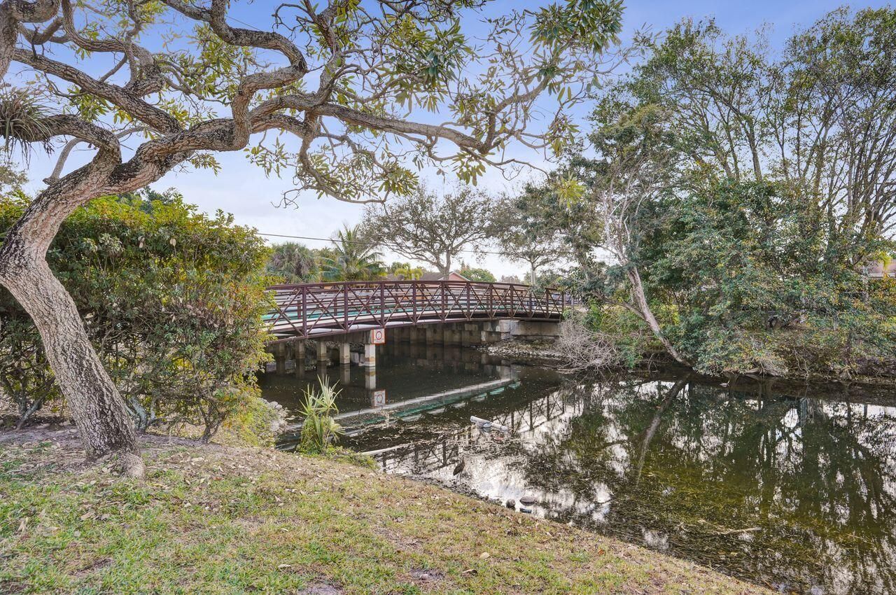 12014 Greenway Circle S, Unit 109, Royal Palm Beach, FL 33411 Photo