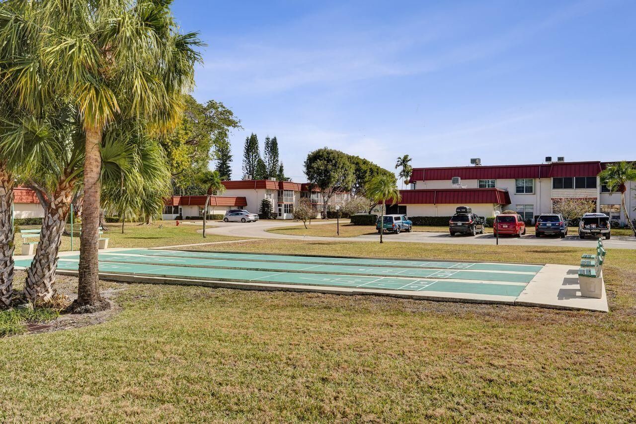 12014 Greenway Circle S, Unit 109, Royal Palm Beach, FL 33411 Photo