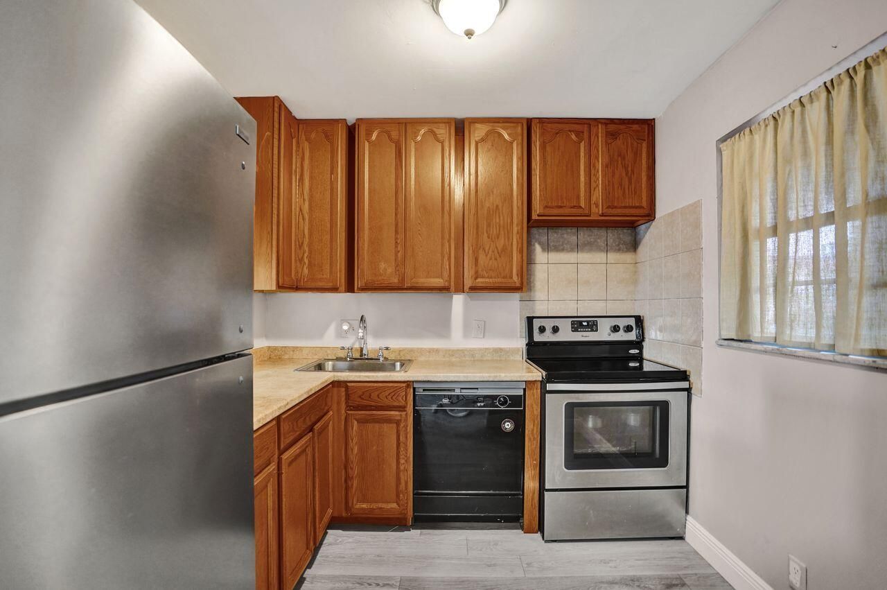 12014 Greenway Circle S, Unit 109, Royal Palm Beach, FL 33411 Photo