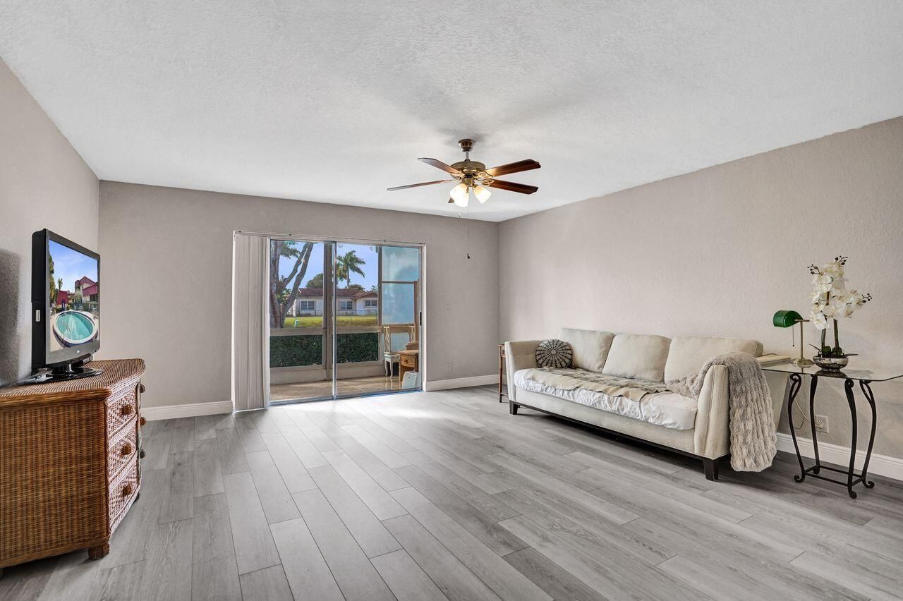 12014 Greenway Circle S, Unit 109, Royal Palm Beach, FL 33411 Photo