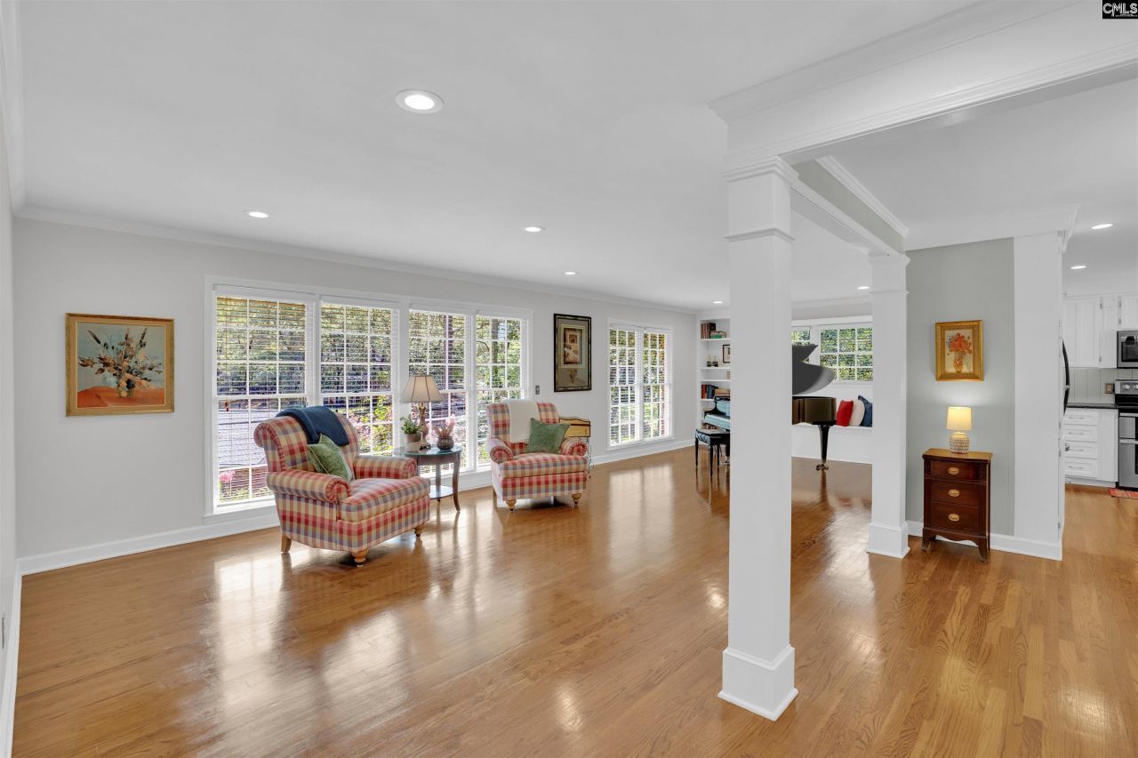 5918 Woodvine Road Photo 10