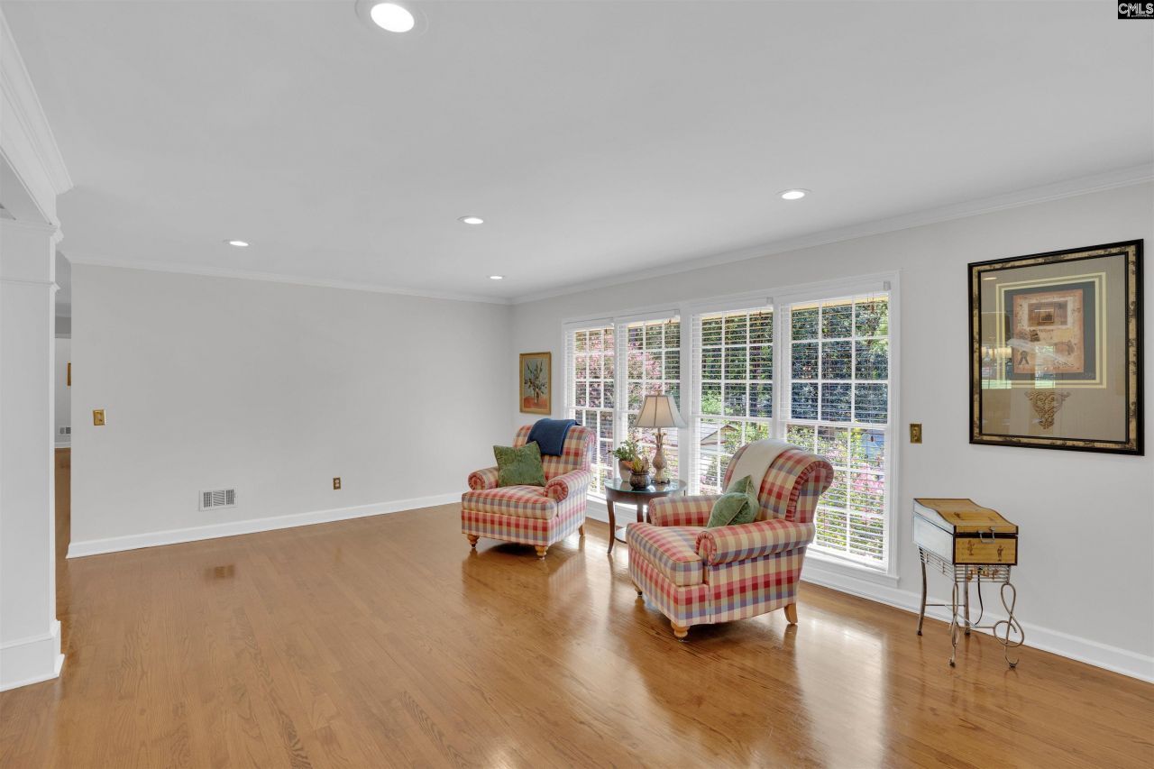 5918 Woodvine Road Photo 15