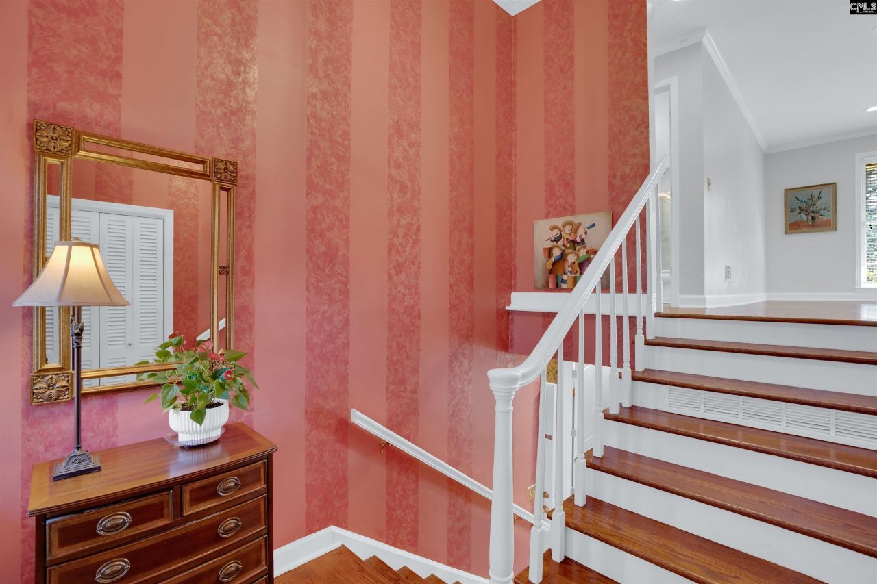 5918 Woodvine Road Photo 9