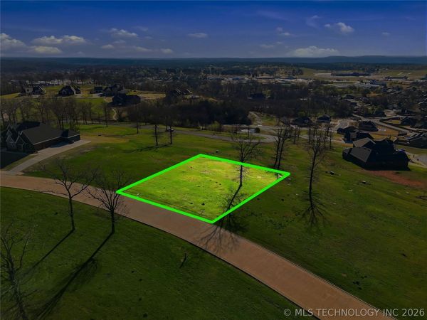 777 Ridgeview Drive, Tahlequah, OK 74464
