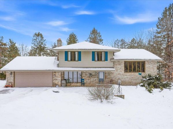 2111 55th Avenue, Baldwin, WI 54002