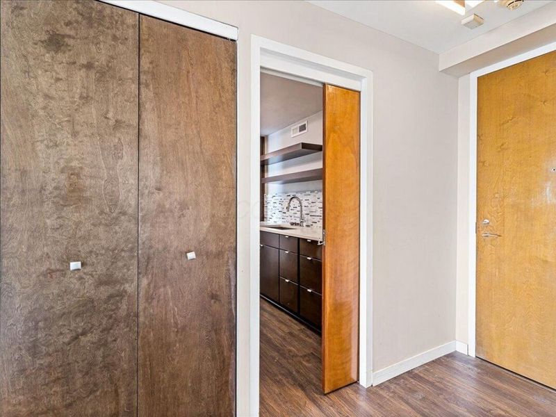 1000 Urlin Avenue Avenue, Unit 1507, Columbus, OH 43212 Photo 8