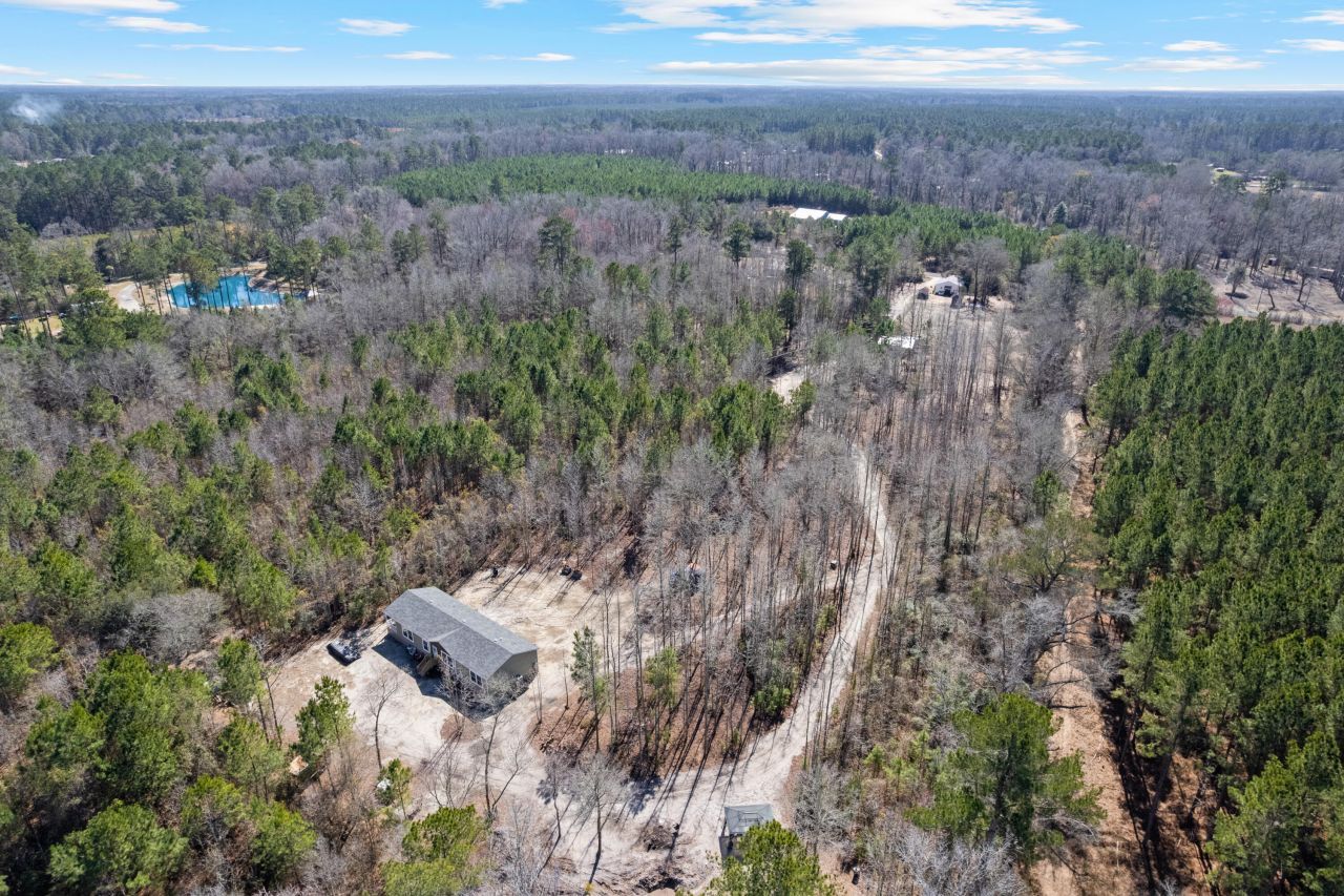 371 Rhode Drive Photo 4