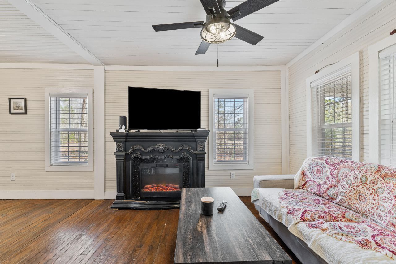 371 Rhode Drive Photo 52