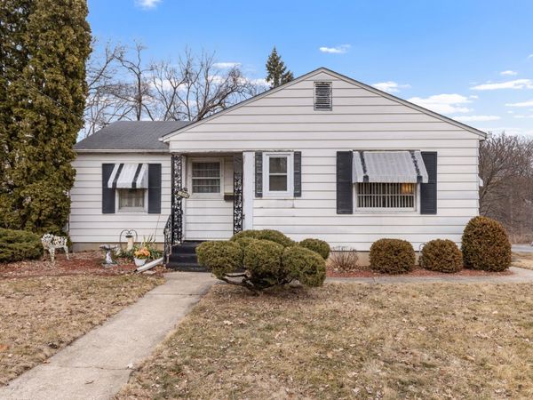 2508 Pelham Road, Rockford, IL 61107