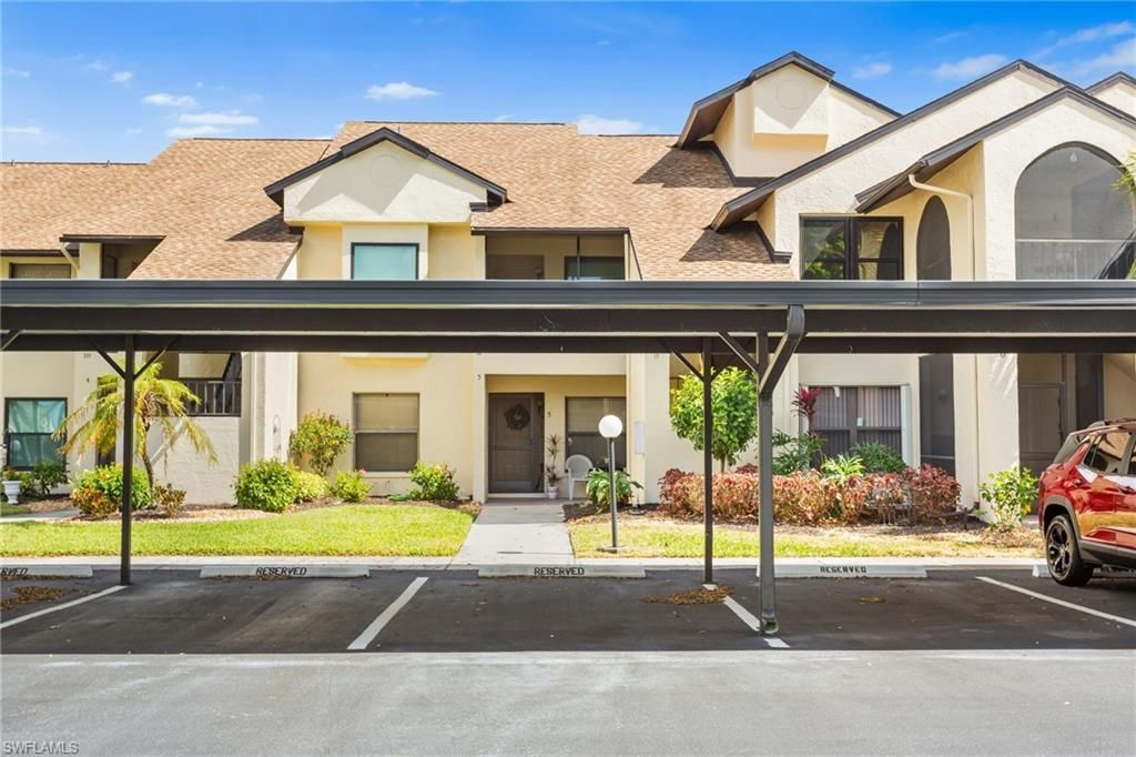 8366 Charter Club Cir, Unit 12, Fort Myers, FL 33919 Photo