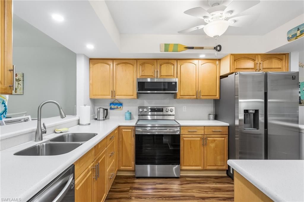8366 Charter Club Cir, Unit 12, Fort Myers, FL 33919 Photo