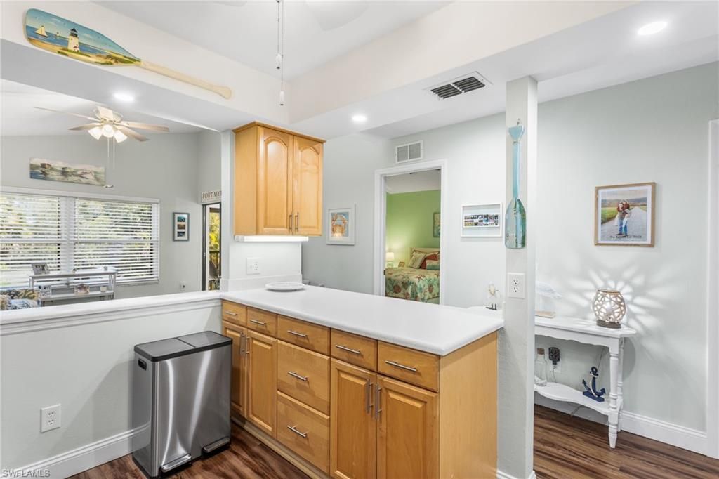 8366 Charter Club Cir, Unit 12, Fort Myers, FL 33919 Photo