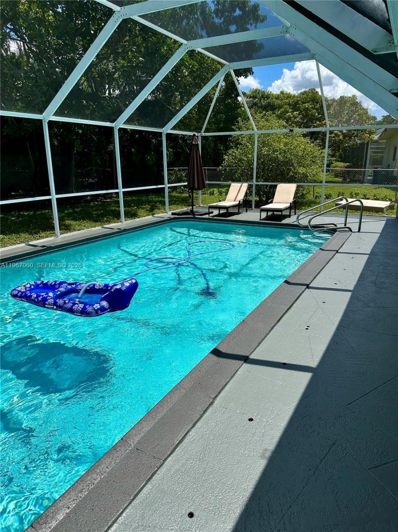 8203 NW 37th St, Coral Springs, FL 33065 Photo