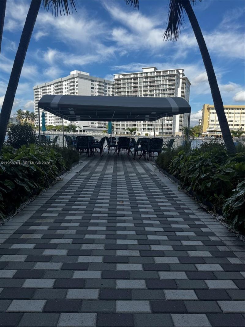 1913 S Ocean Dr, Unit 115, Hallandale Beach, FL 33009 Photo