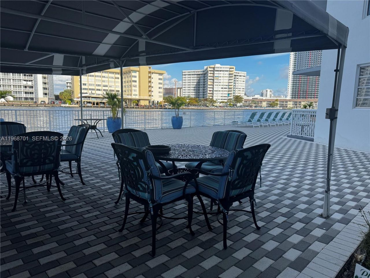 1913 S Ocean Dr, Unit 115, Hallandale Beach, FL 33009 Photo