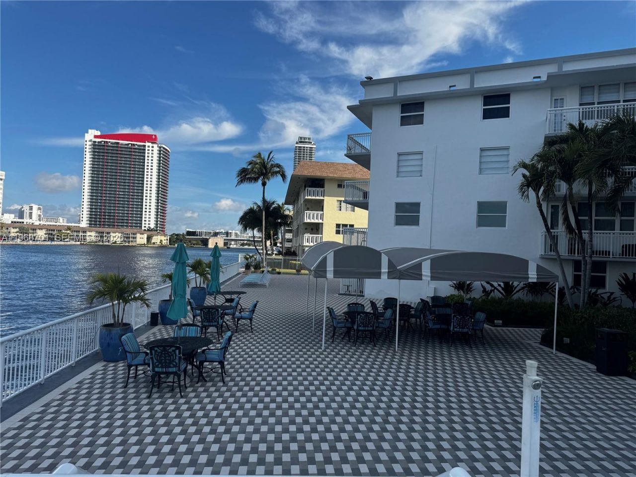 1913 S Ocean Dr, Unit 115, Hallandale Beach, FL 33009 Photo